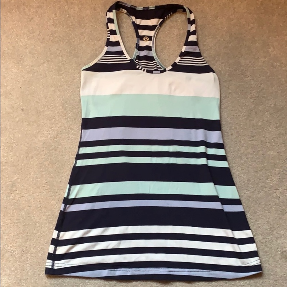 Lululemon like new stretch racerback tank top